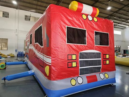 Đỏ và xanh hơi hơi xe nhảy nhà xe cứu hỏa nhảy lâu đài