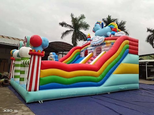 Rainbow Horse Hai kênh song song Thang trượt bơm với các cột hình kẹo