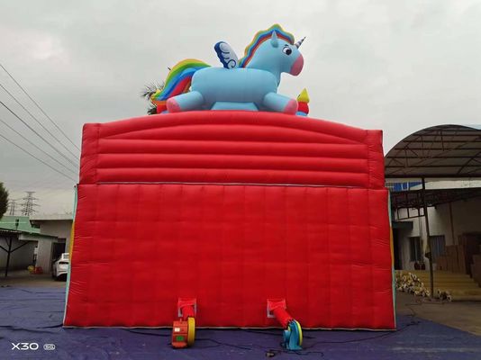 Rainbow Horse Hai kênh song song Thang trượt bơm với các cột hình kẹo