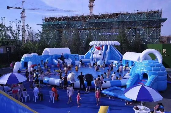 Snow World Outdoor Inflatable Waterpark tùy chỉnh với hồ bơi tròn lớn