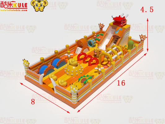 Tháp nhồi hơi với chướng ngại vật sân chơi công viên vui chơi