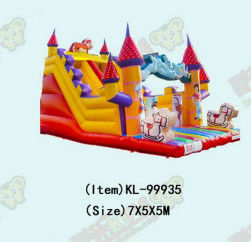 Slide bơm cho các sự kiện ngoài trời và các bữa tiệc với thiết kế chủ đề