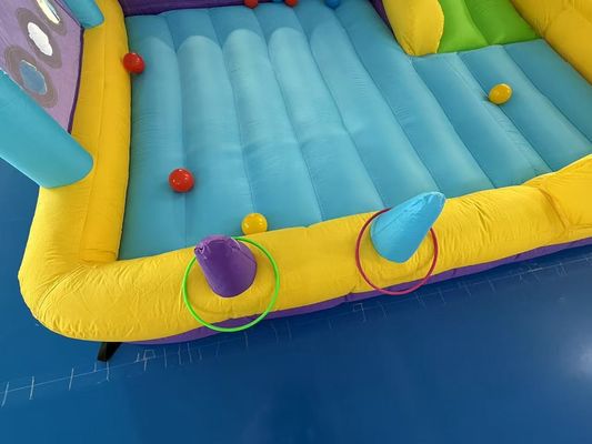 Polyester Oxford bơm lên màu tím màu vàng màu xanh slide với trò chơi ném