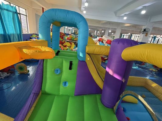 Polyester Oxford bơm lên màu tím màu vàng màu xanh slide với trò chơi ném