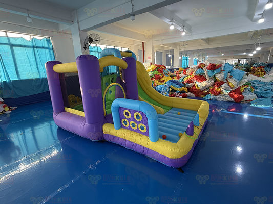 Polyester Oxford bơm lên màu tím màu vàng màu xanh slide với trò chơi ném