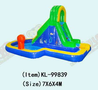 Công viên vui chơi cho trẻ em Động vật giraffe bơm được thuê