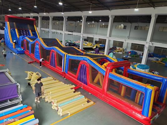 Đường đua chướng ngại vật có kích thước lớn cho người lớn độc hại